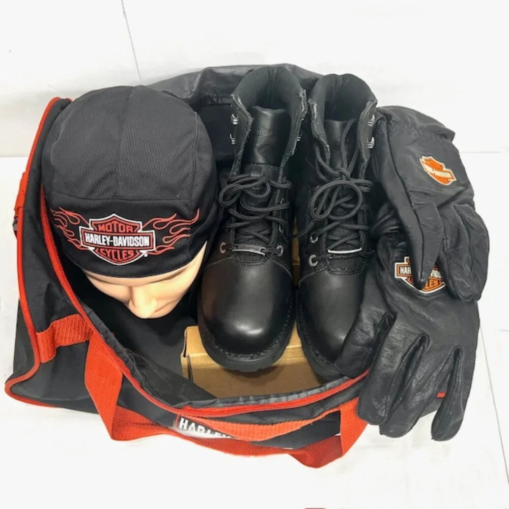 Collection Harley-Davidson 18 x9x11 Duffel Bag+Booth Sz 10M+Leather Glove+Beanie
